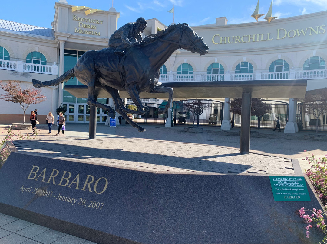 Trolley de'Ville Fun Tours & Charters-路易斯维尔必去景点