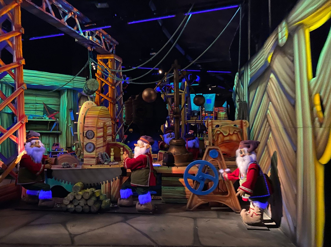 圣诞公园-罗瓦涅米必去景点