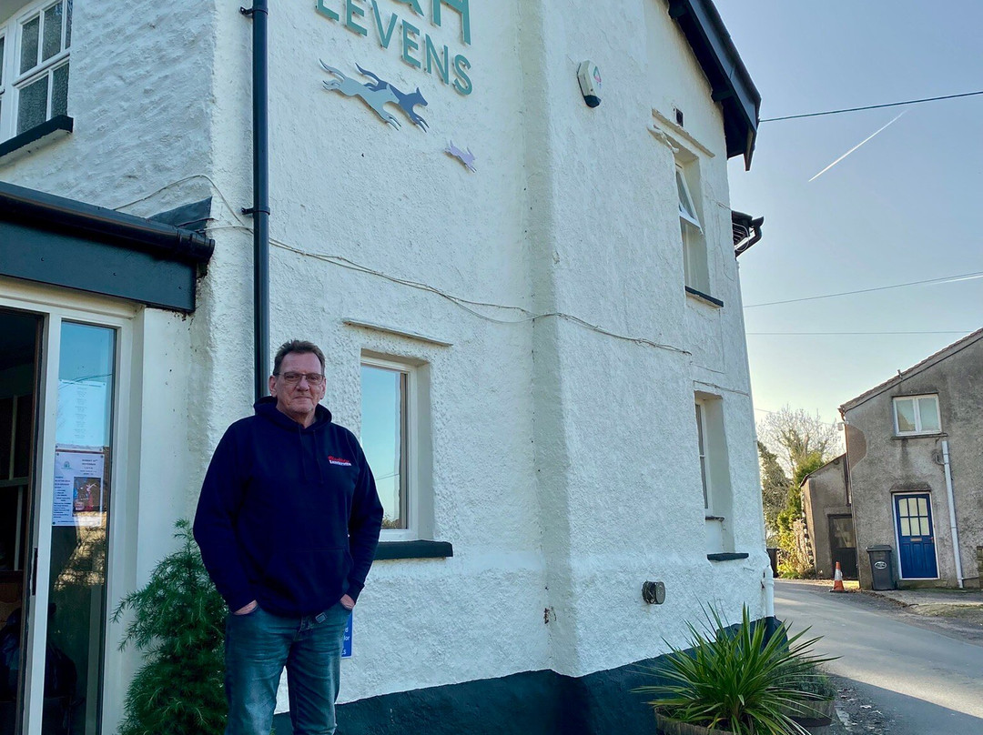 Hare and Hounds Levens主图