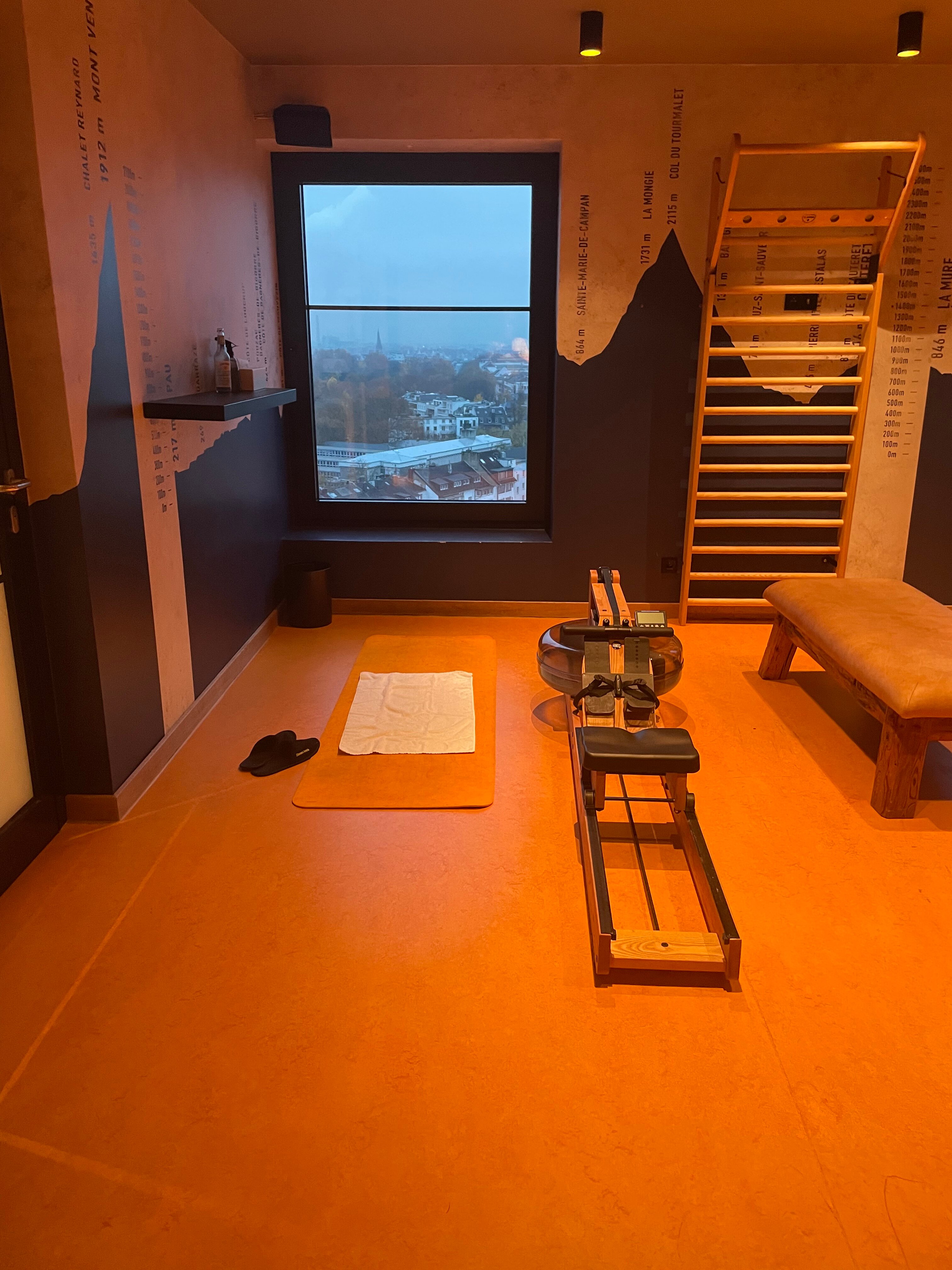 杜塞尔多夫达斯旅游 25 小时酒店-浴室