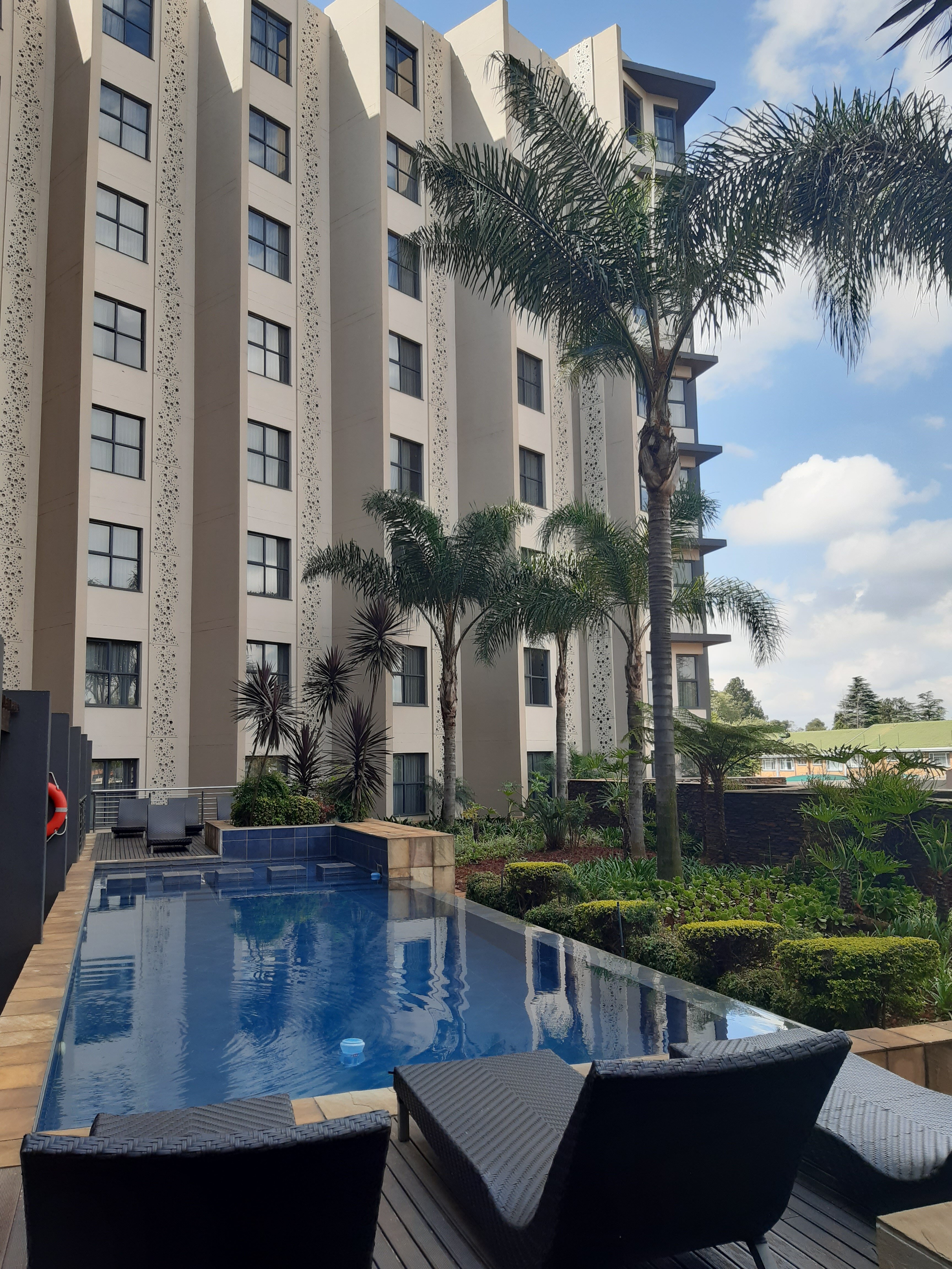 奥里坦博第一酒店-泳池