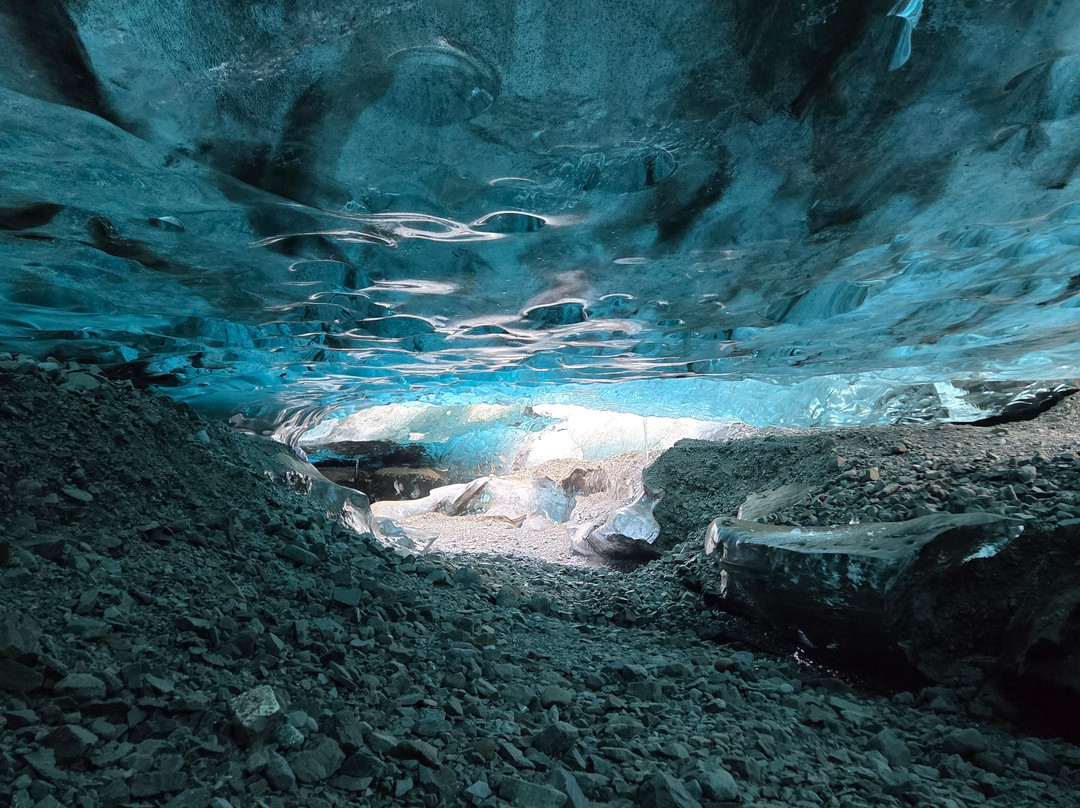 Ice Cave Trips-赫本必去景点