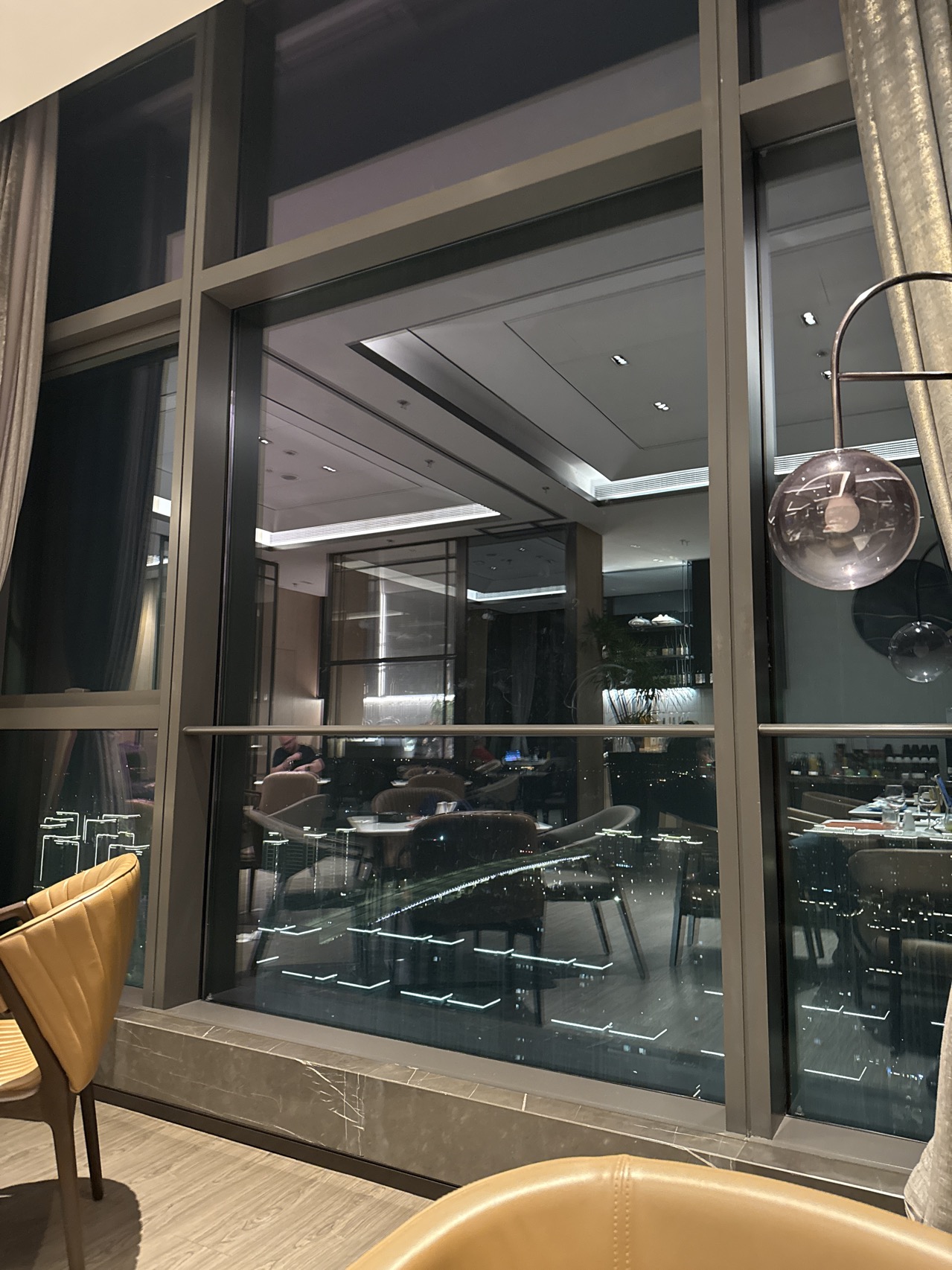 平湖卓越铂尔曼酒店-官方