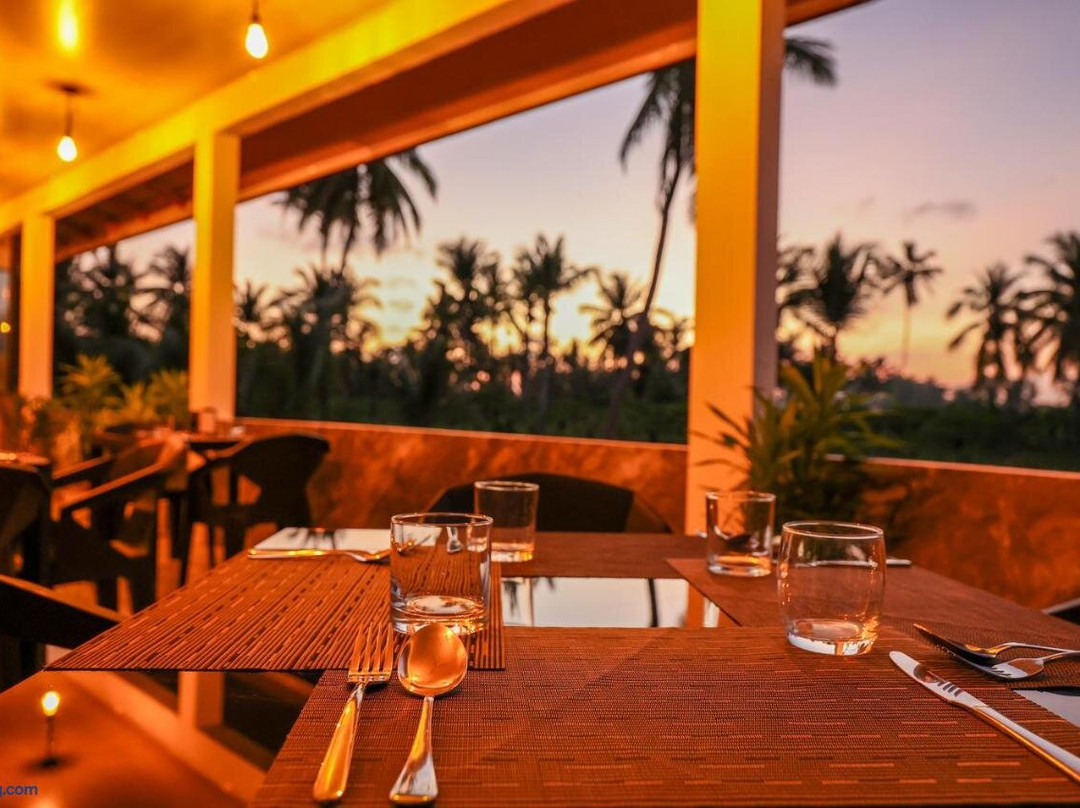 Thoddoo Island Holiday