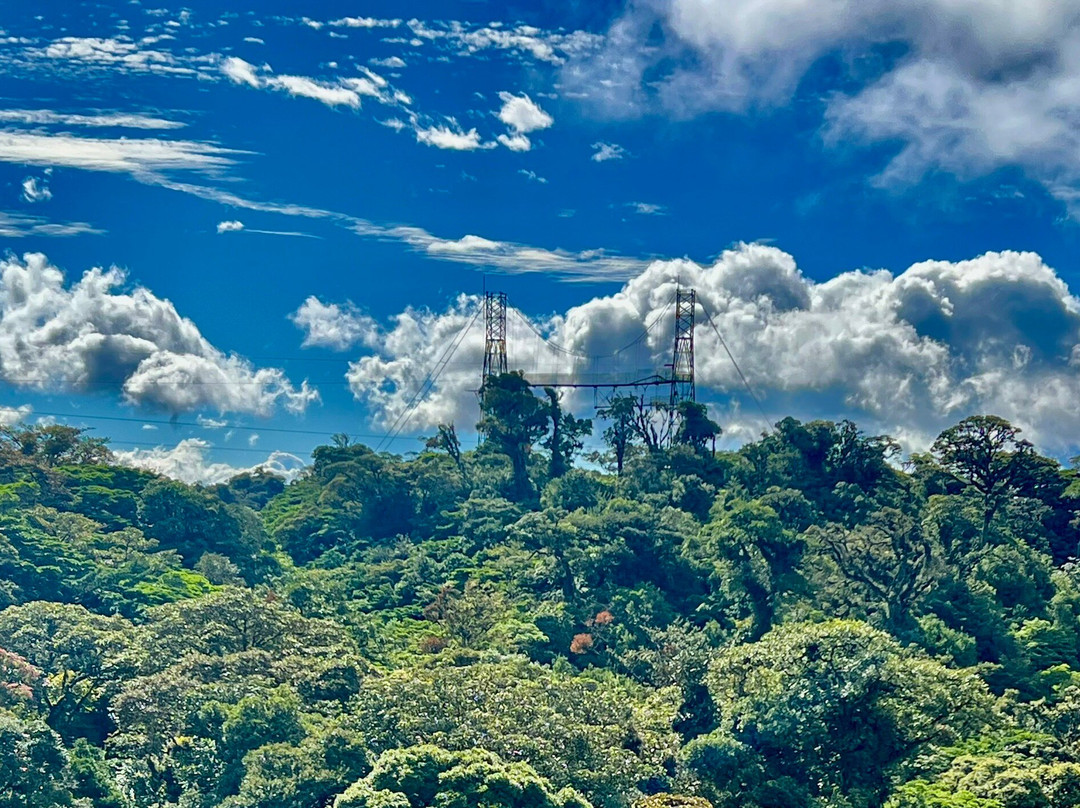 Gio Tours -  Day Tours-彭塔雷纳斯必去景点