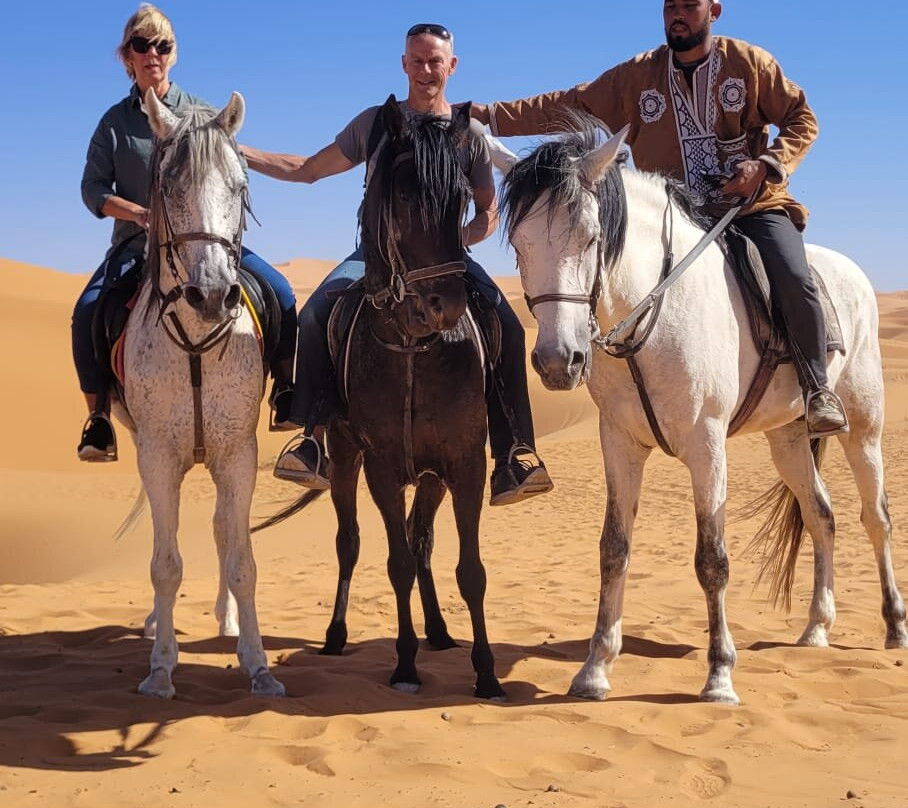 Merzouga Horse Riding-Hassilabied必去景点
