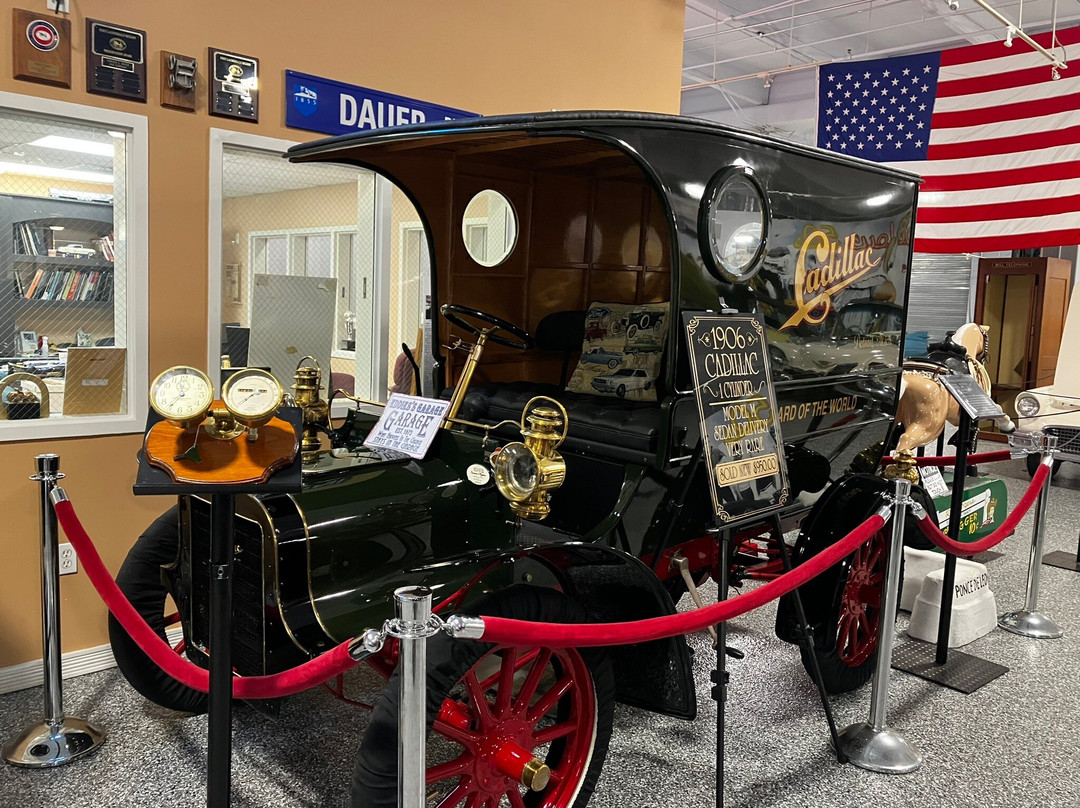 Dauer Museum Of Classic Cars-森赖斯必去景点