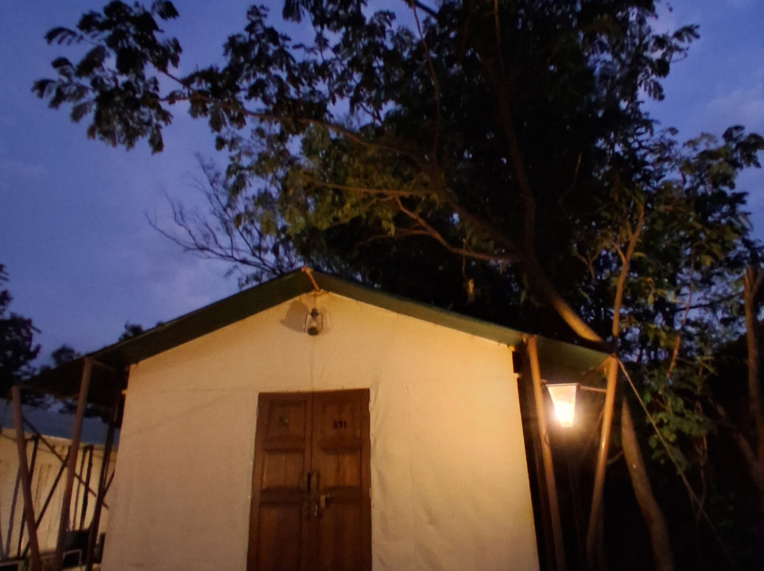 新纪元公园酒店主图