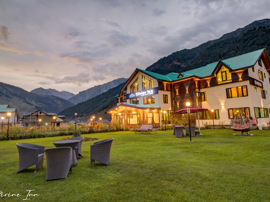 Hotel Divine Inn主图