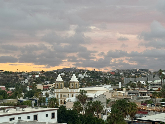 Flamboyan Hotel And Residences