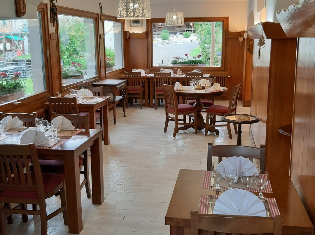 Bon Sejour Hotel主图