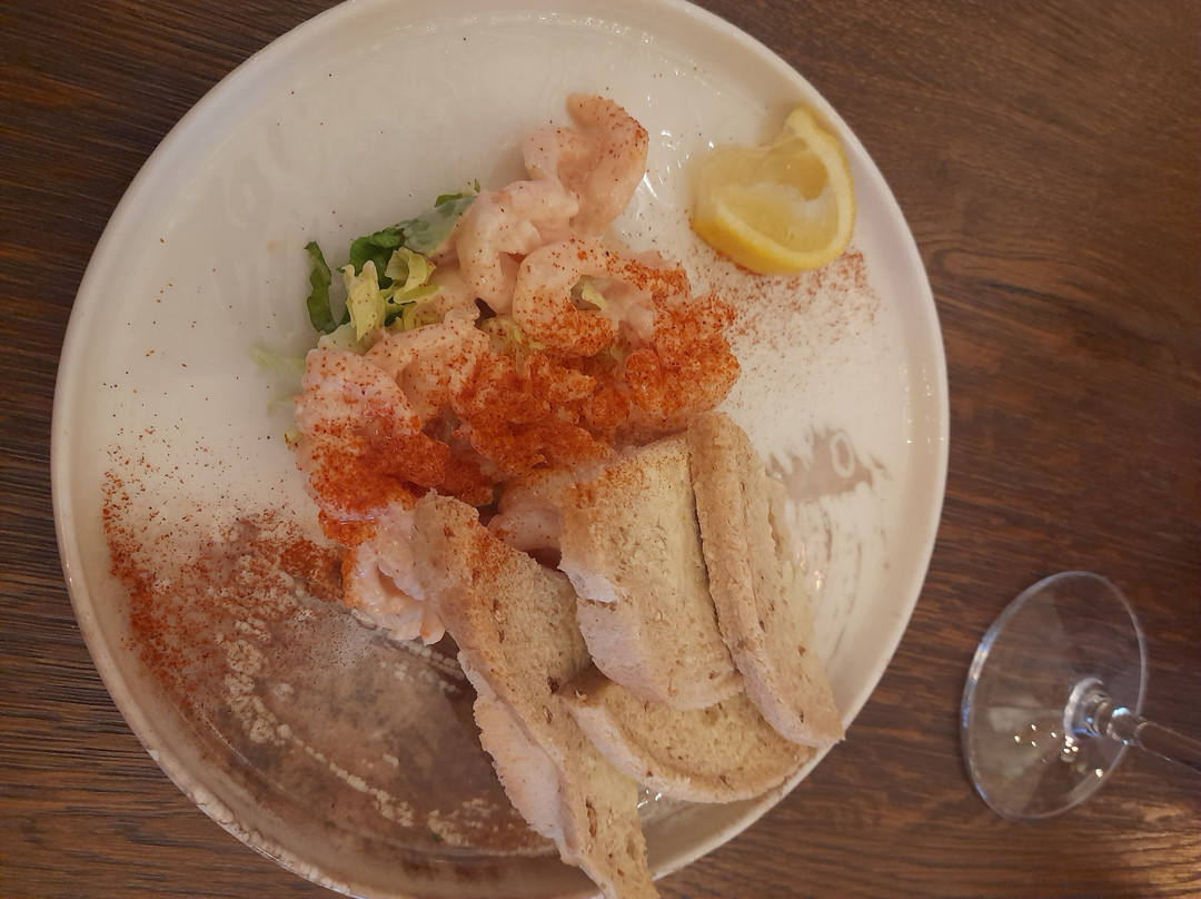 霍尔特住宿酒店主图