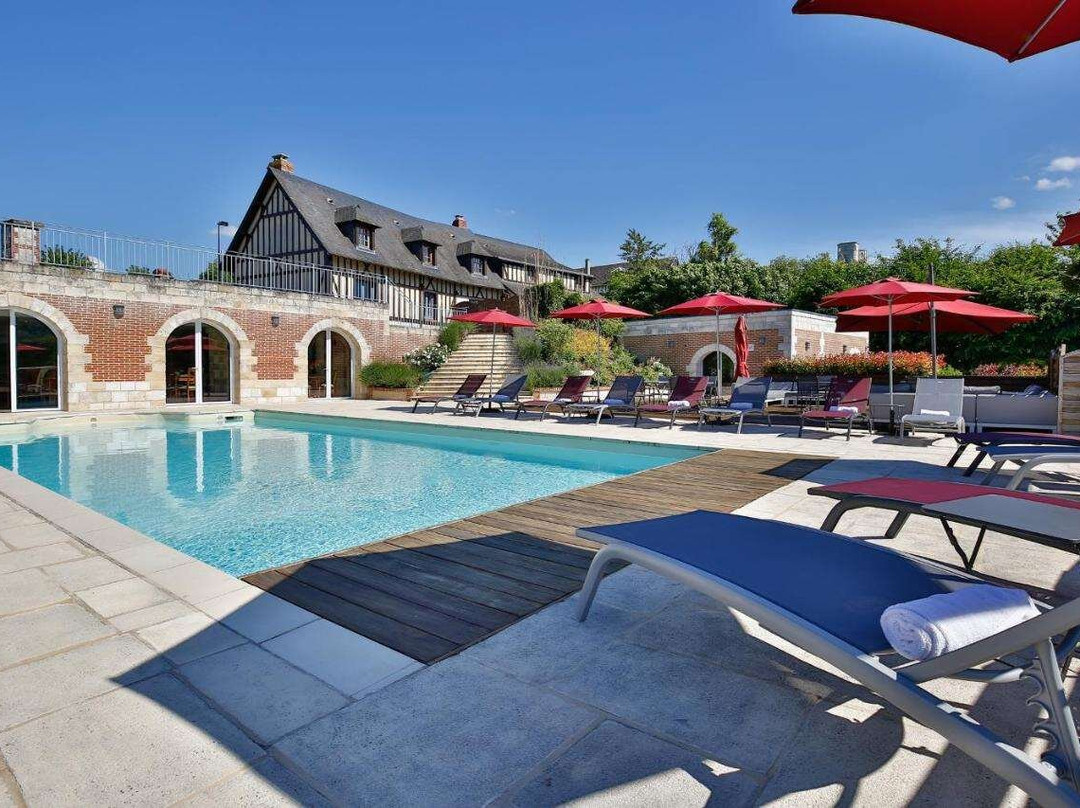 克洛斯喷泉酒店