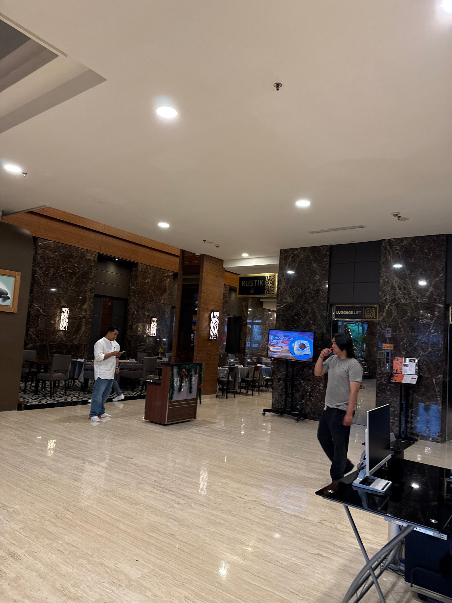 Harper Malioboro Yogyakarta-官方