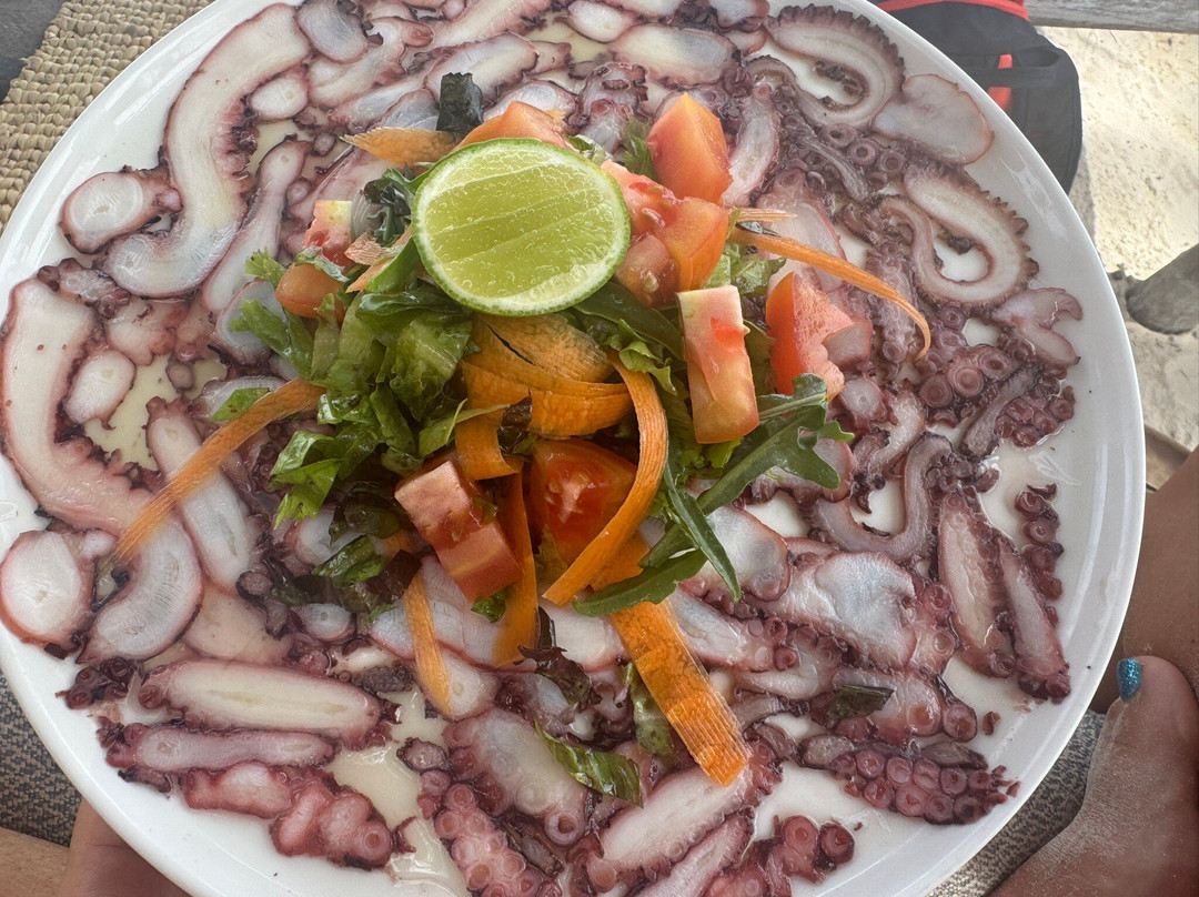 Kbb Beach Bar & Restaurant