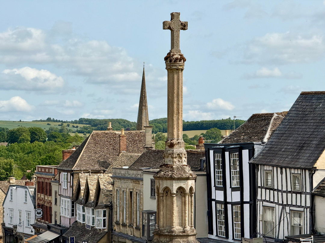 Burford War Memorial-伯福德必去景点