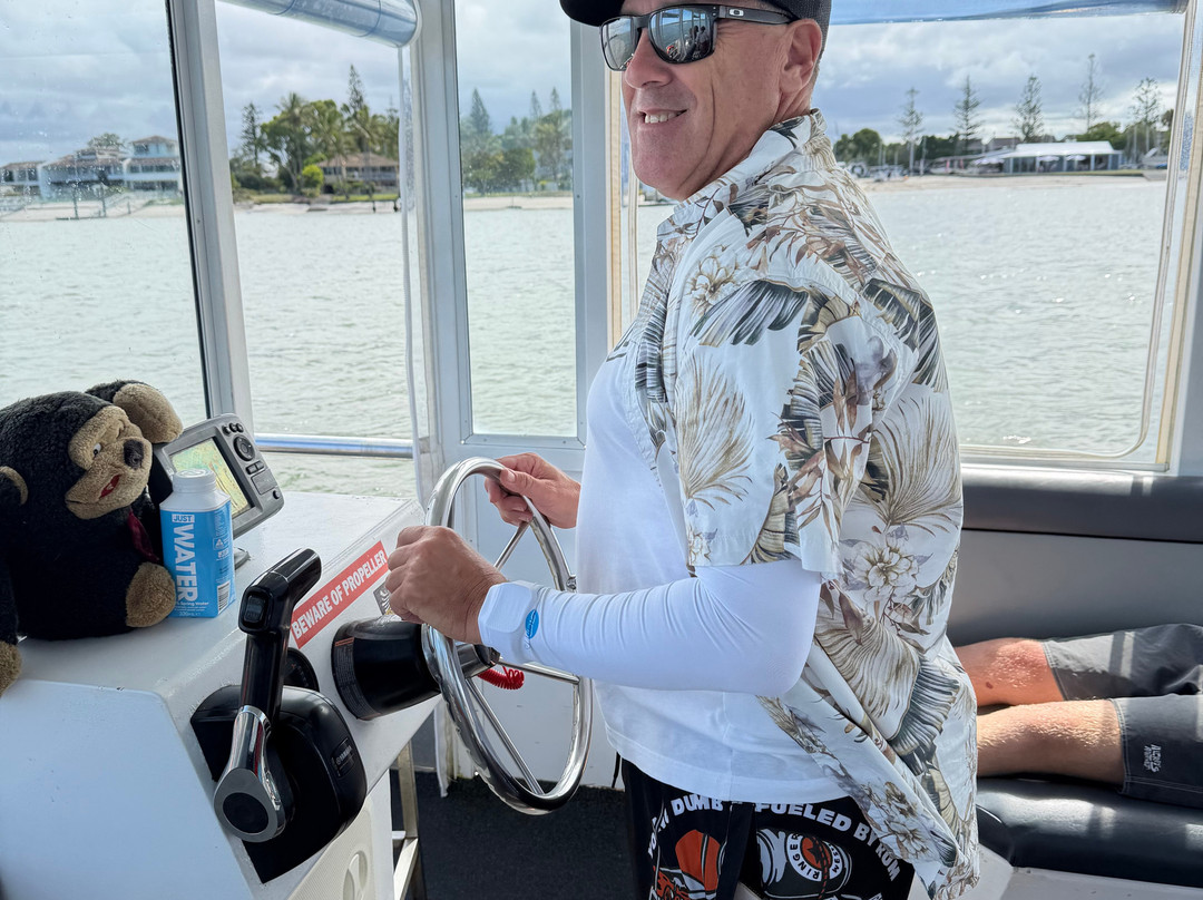 Gold Coast Party Pontoons-Runaway Bay必去景点