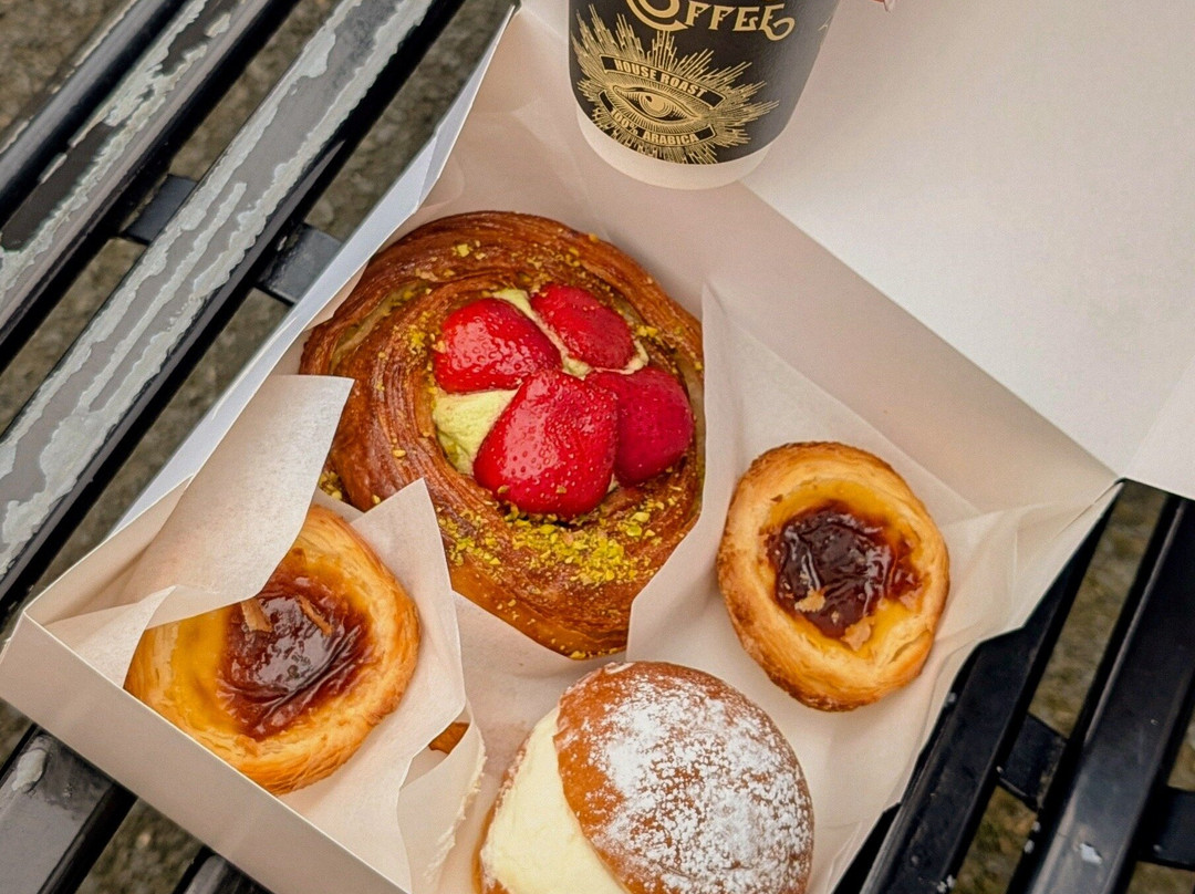 Idle Hands Shop & Bakery