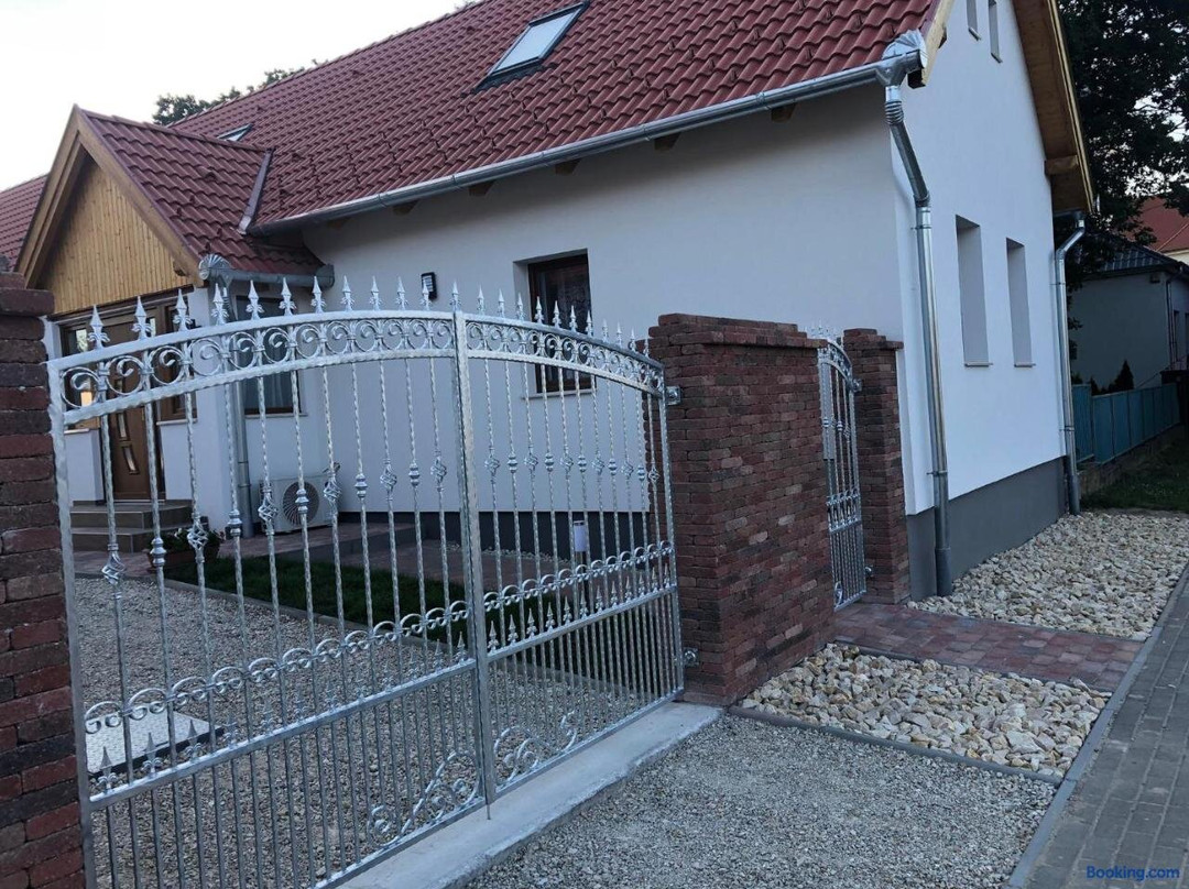 Fazekas Vendeghaz