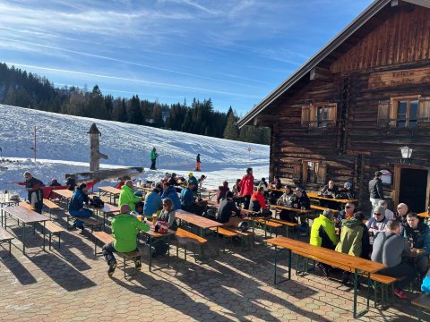 科尔斯巴美酒店-官方