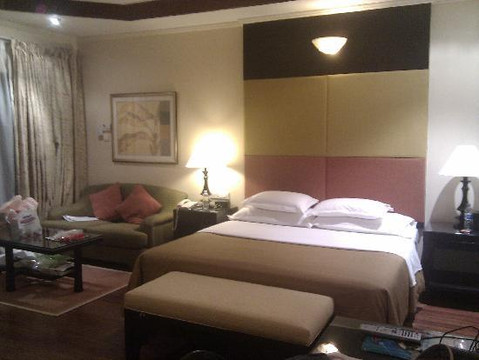 世纪福朋度假村主图