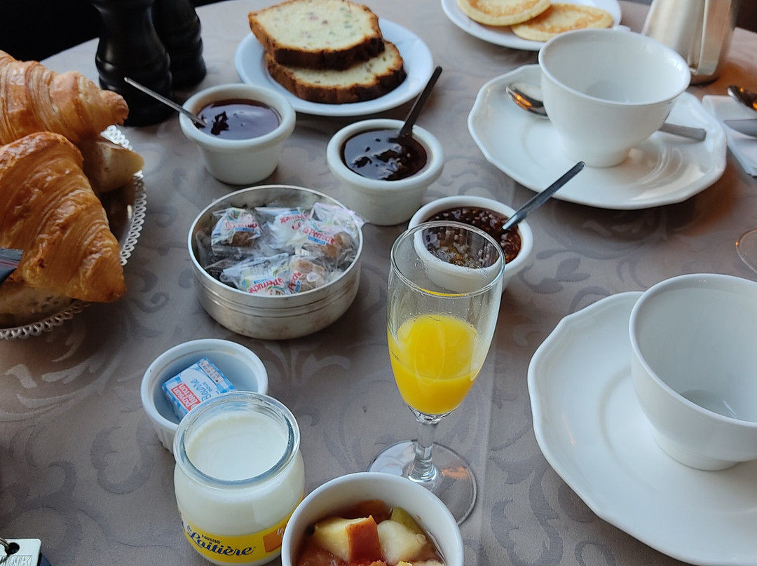 佩雷之家原创精选酒店（宁静之家酒店）主图