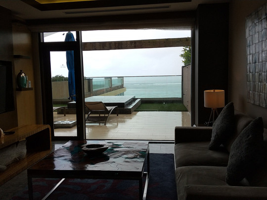 达斯特塔尼关岛度假村主图