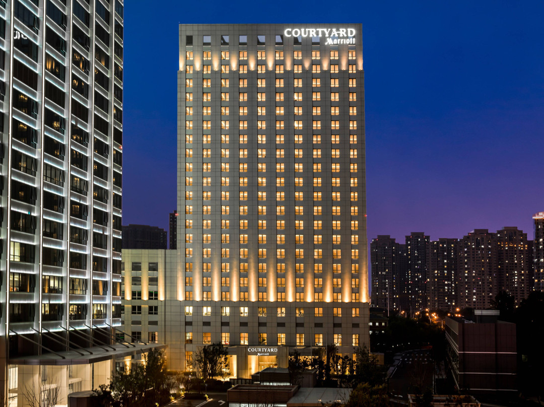 天津陆家嘴万怡酒店主图