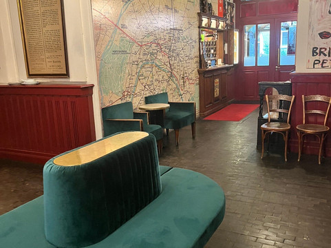 奥尔菲酒店 - 大屋主图