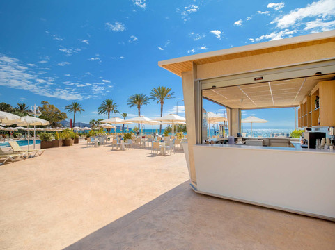 赛维集团特里内玛酒店主图