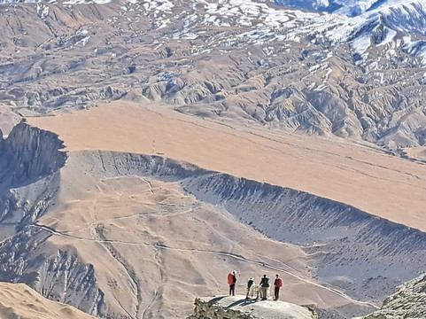 Royal Himalayan Treks-Budhanilkantha必去景点