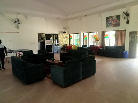 火烈鸟度假村主图