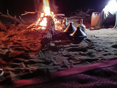 Loud Sahara Day Tours-扎古拉必去景点