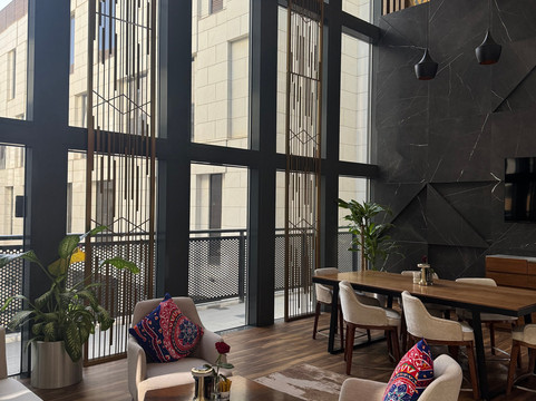 利雅得库尔图巴丽笙酒店主图