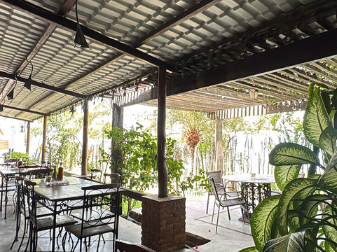 Bonito Restô Flecheiras