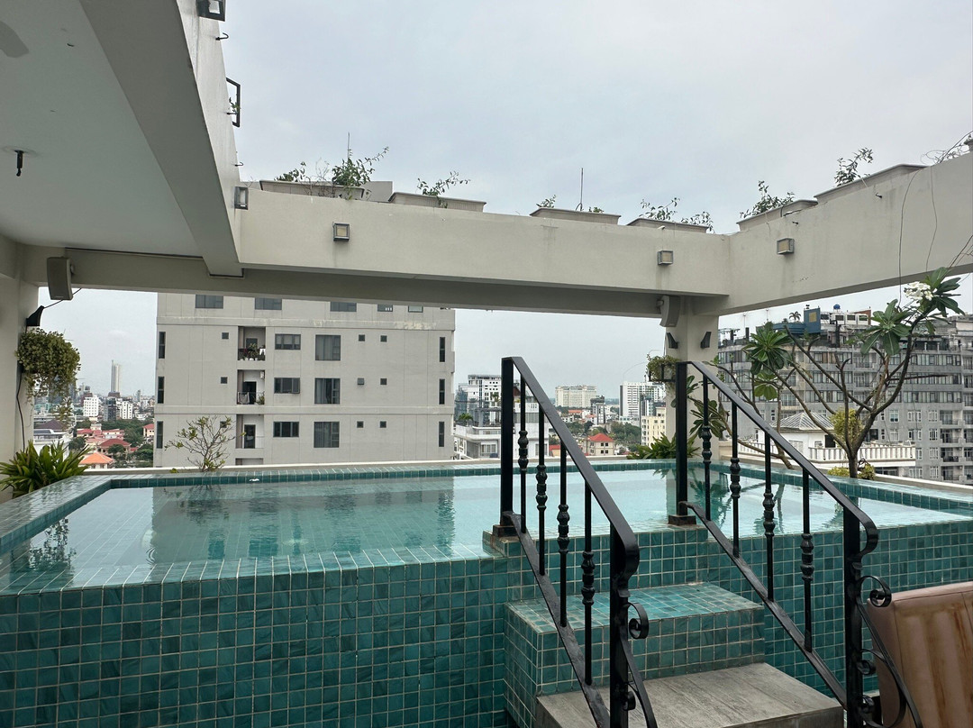 梅塔瓦里酒店主图