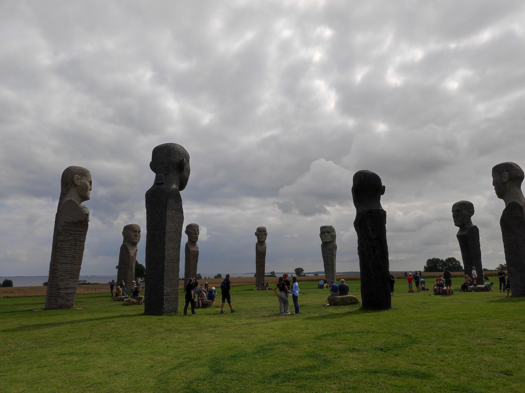 Dodekalitten-Torrig必去景点