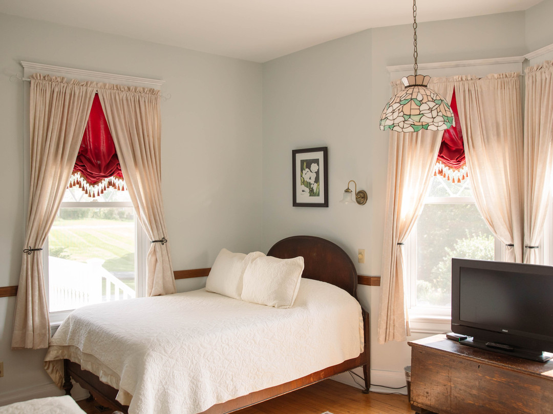 友好城市住宿加早餐旅馆主图