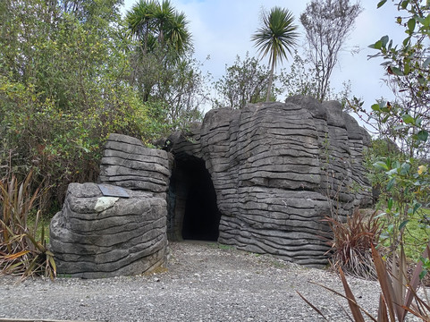 Ruakuri Walk-怀托摩洞穴必去景点