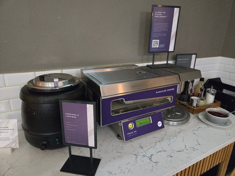 No1 Lounge - Gatwick North-霍利必去景点