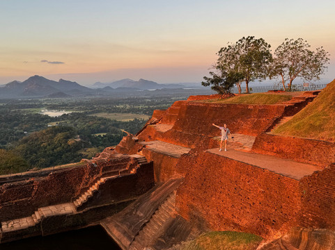 Sri Lanka Driver Tours-Yatiyana必去景点