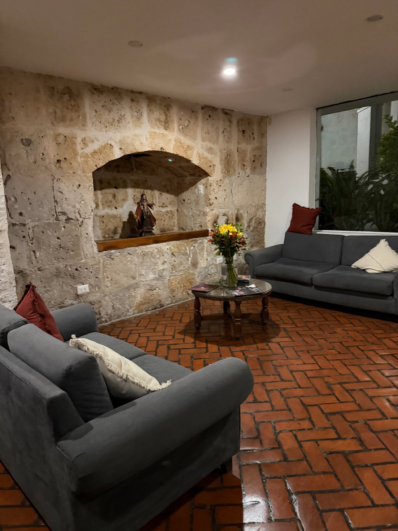 圣奥古斯丁波萨达德尔修道院酒店-官方