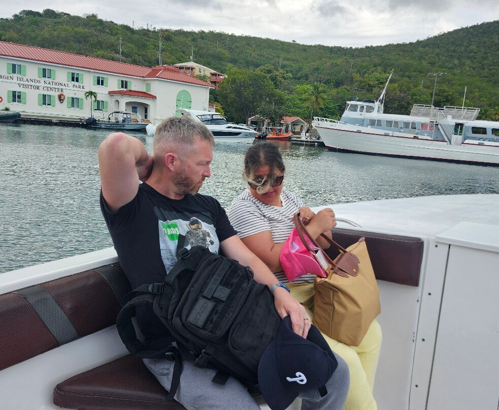 Inter Island Boat Service-克鲁兹湾必去景点