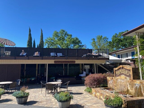 金沙湾温泉酒店主图