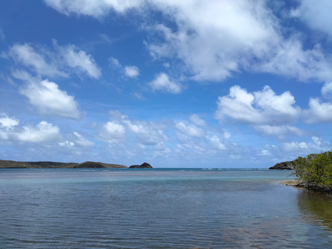 Royal Eagle-Le Robert必去景点