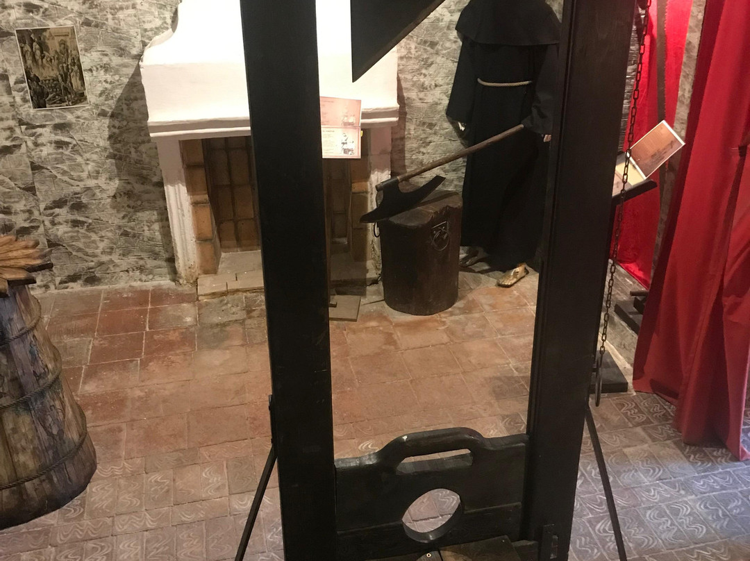 Museo Histórico Medieval - Museo de la Tortura-瓜达莱斯特必去景点