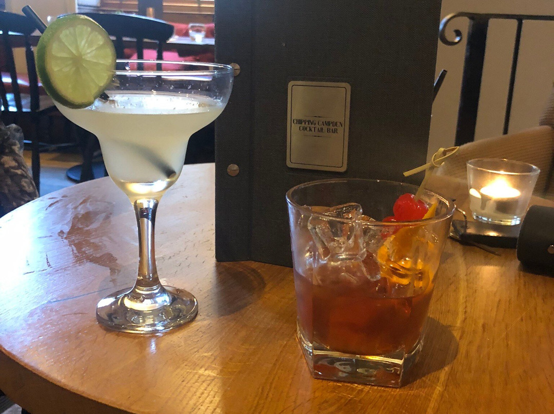 科茨沃尔德水疗酒店主图