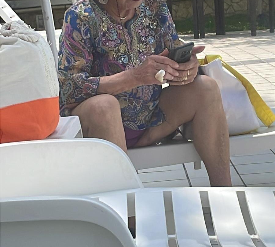 海洋皇宫酒店主图