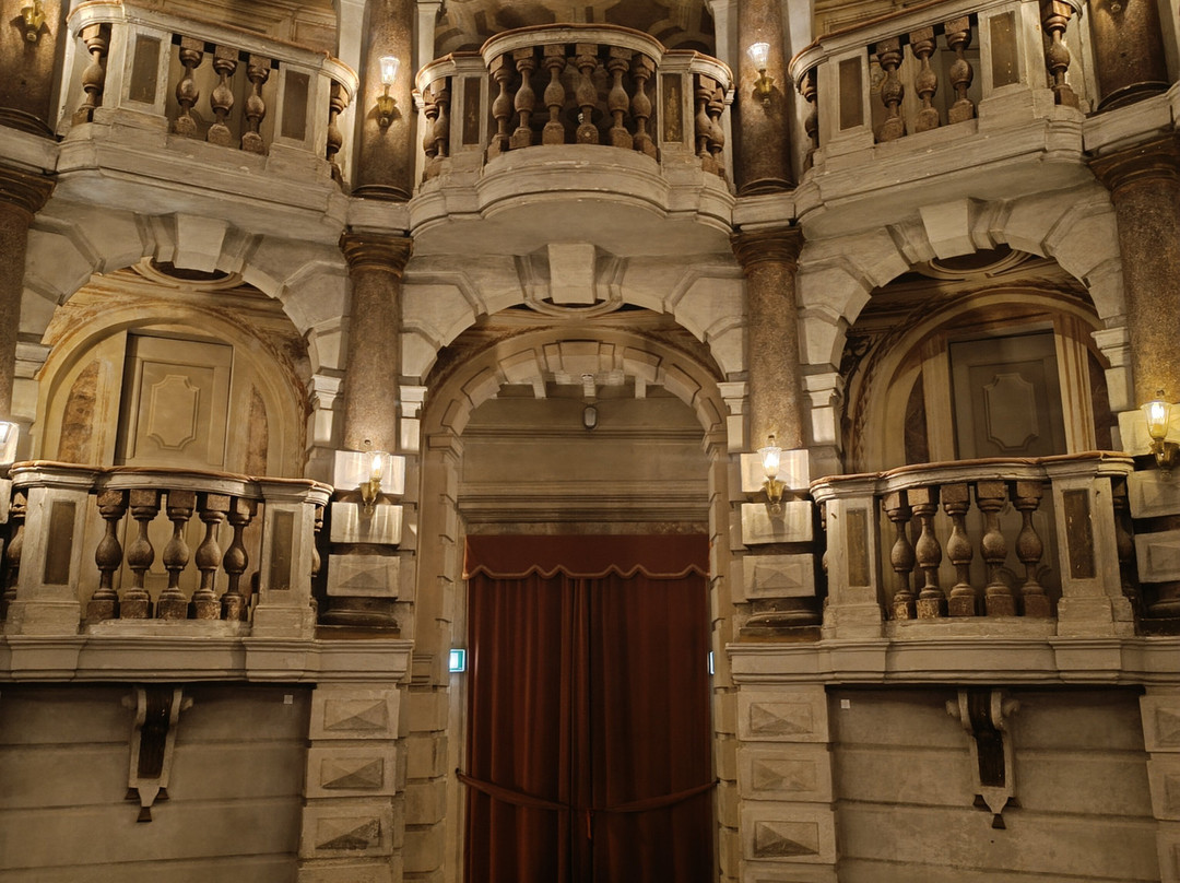 Teatro Bibiena-曼托瓦必去景点