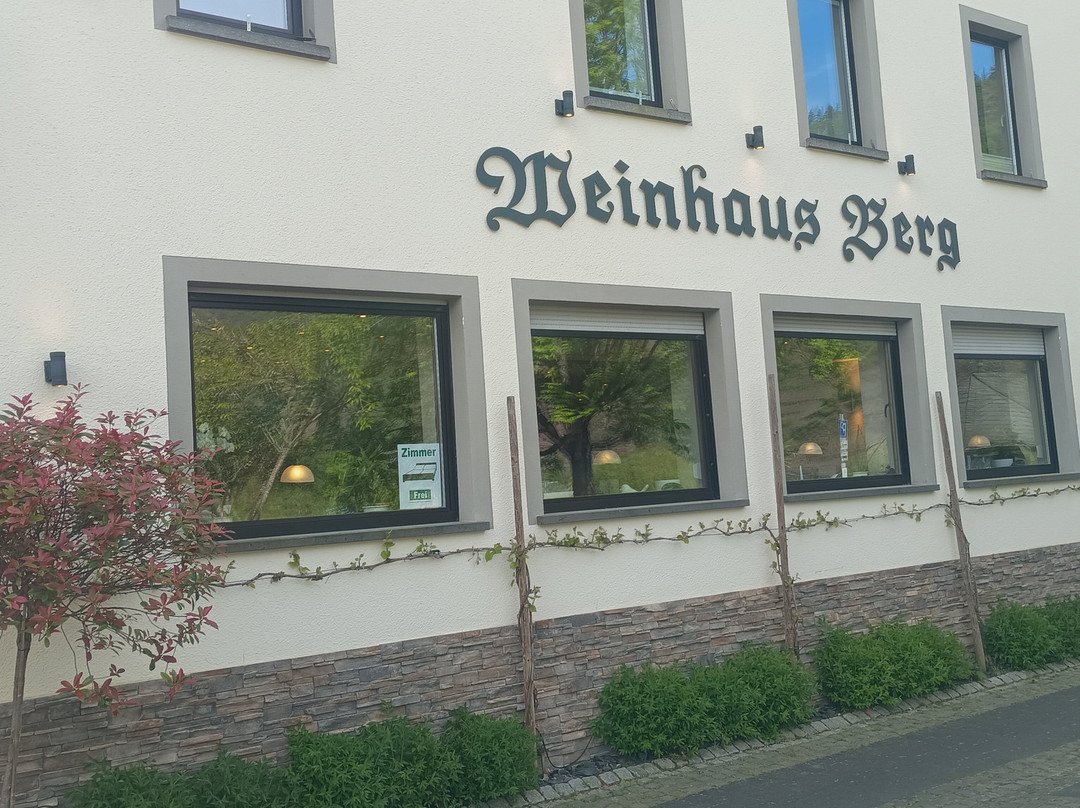 伯格酒庄酒店主图